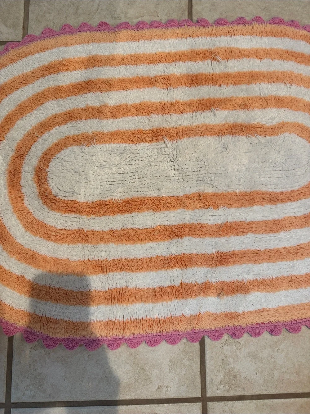 Rug Mat White and Orange Striped Oval Door Mat with Pink Scalloped Edge